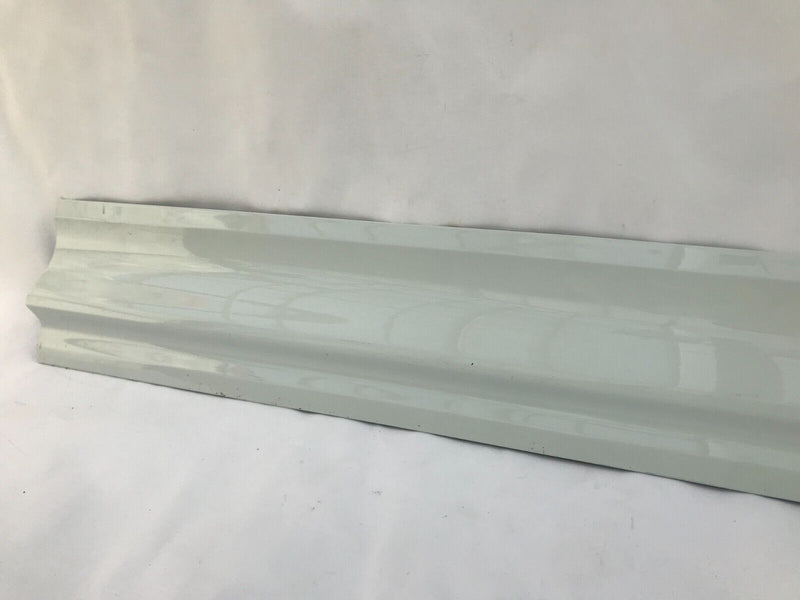PORSCHE MACAN S T GTS 2022  FRONT DOOR PANEL TRIM MOULDING RIGHT SIDE 95B837890