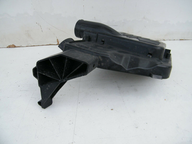VOLVO S90 2016-ON AIR INLET CLEANER INTAKE BOX COVER 31439652 (S22-23)