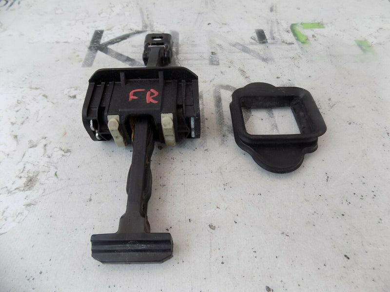 BMW 5 SERIES F10 F11 TOURING  FRONT  LEFT NEARSIDE CHECK STRAP 7182005