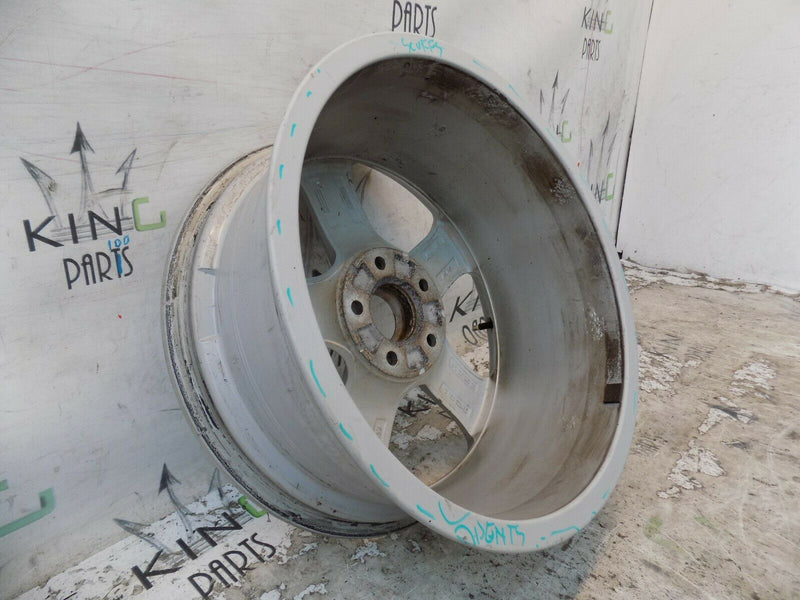 AUDI A4 B8 2012-2016 ALLOY WHEEL 17 INCHES 7.5J x 17H2 ET45 , 8K0601025CE