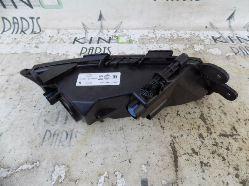 SKODA OCTAVIA MK3 2017-ON FACELIFT FRONT RIGHT HALOGEN FOG LIGHT 5E0941700F