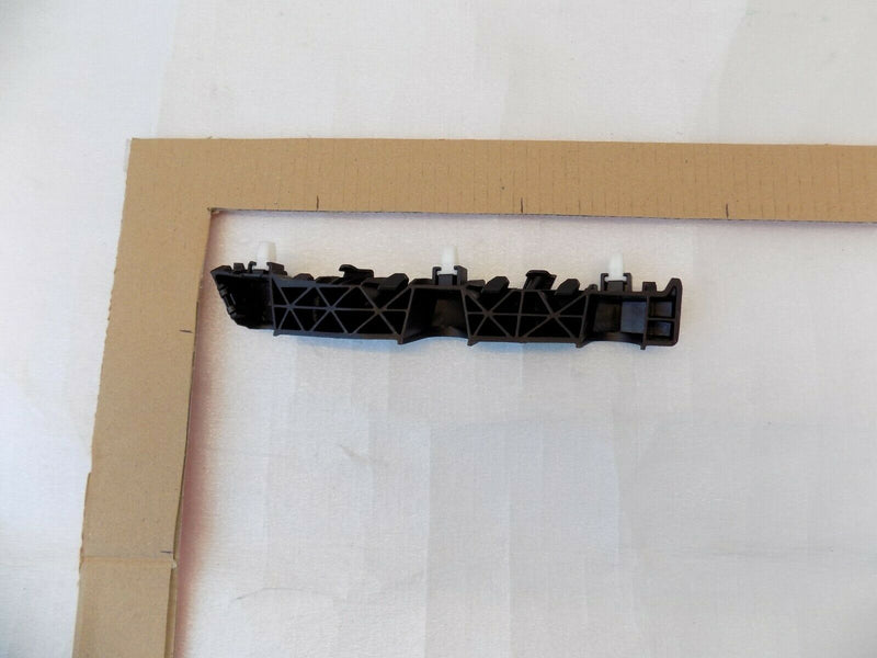 KIA RIO 2017-ON FRONT BUMPER RIGHT BRACKET HOLDER GUIDE 86514-H8000 /S07-61
