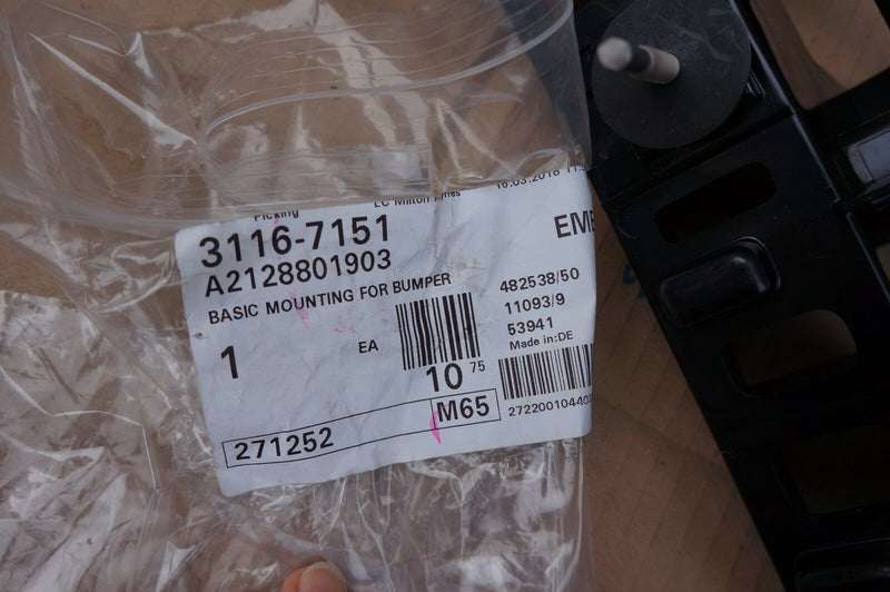 MERCEDES BENZ E-CLASS REAR BUMPER MOUNT BRACKET P/N A2128801903 (S21-22)