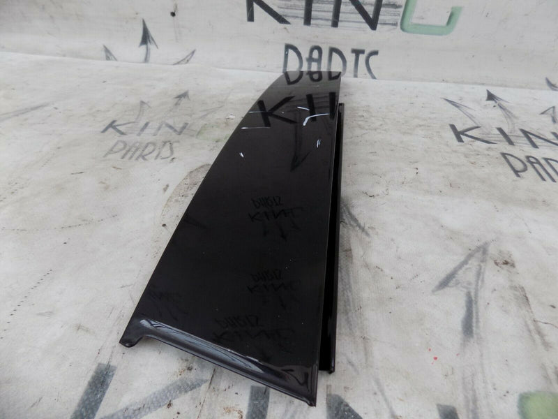 VAUXHALL INSIGNIA A 2008-2016 - FRONT RIGHT SIDE WINDOW MOULDING TRIM 13228144