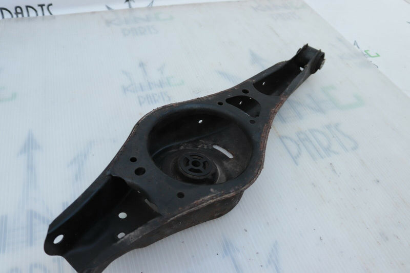 VW GOLF VI MK6 2008-2012 3DR REAR TRAILING RIGHT ARM SPRING CARRIER *3