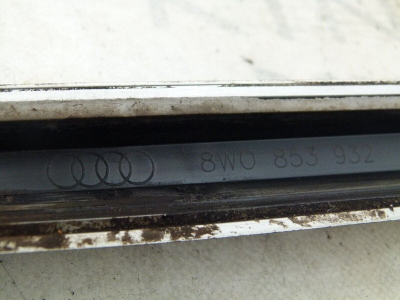 AUDI A4 B9 S-LINE 2015-18 RIGHT SIDE SKIRT MOULDING TRIM GENUINE 8W0853932