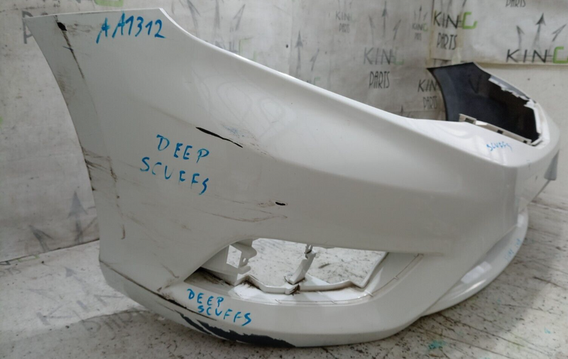 NISSAN PULSAR 2014-2018 FRONT BUMPER GENUINE 620223ZL0H