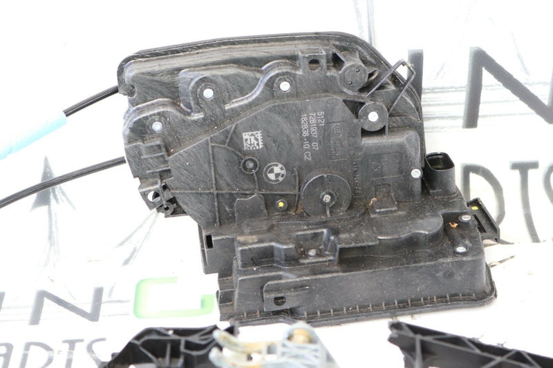 MINI ONE/ S/ COOPER F55 2014-ON 5DR FRONT LEFT DOOR LOCK ACTUATOR HANDLE BRACKET