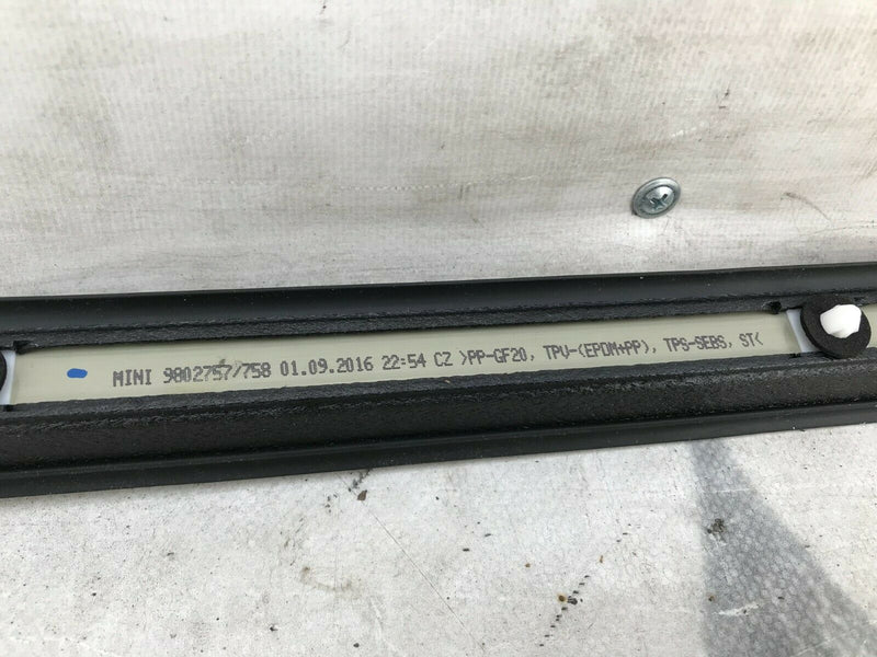 MINI COUNTRYMAN R60 10-16 LEFT SIDE ROOF STRIP TRIM COVER GENUINE *NEW* 9802757