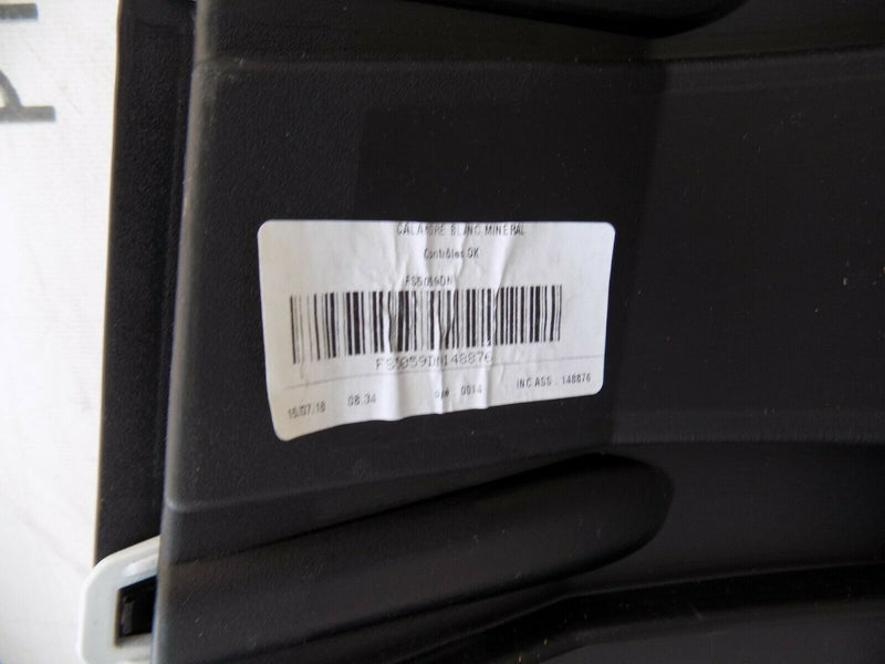 MERCEDES CITAN 2013-ON FRONT BUMPER GRILL EMBLEM IN WHITE A4158880023
