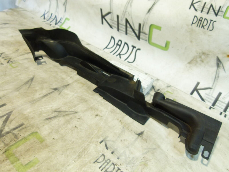 AUDI A4 S4 8W B9 2016-ON FRONT RIGHT WING FENDER SEAL PANEL 8W0821170