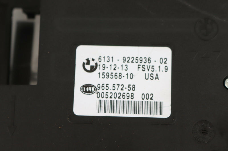 BMW X6 E71 2008-2013 INTERIOR ROOF READING LIGHT SOS NO TRIM GENUINE 9225936