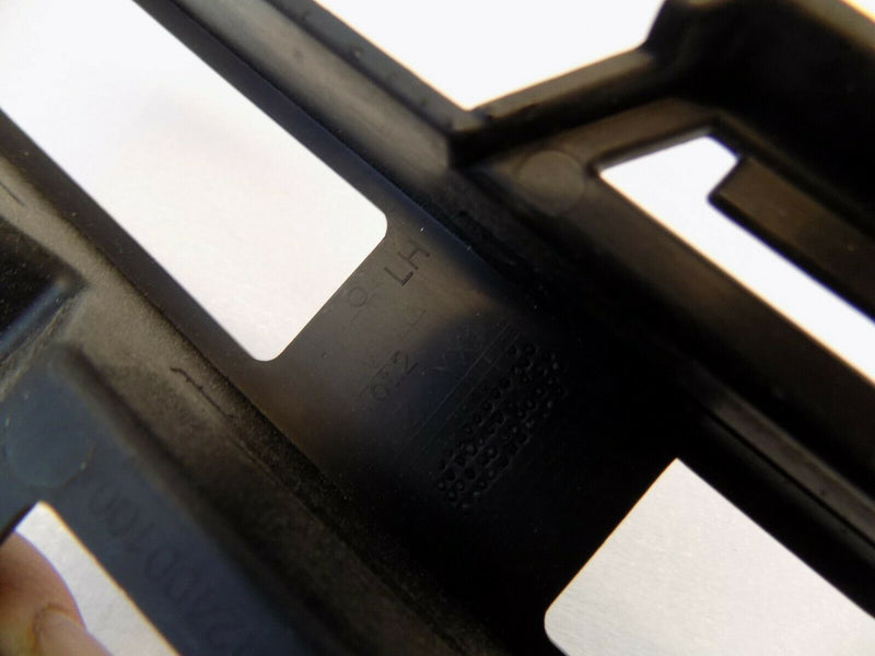 PEUGEOT 108 2014-ON FRONT LEFT DAYLIGHT BRACKET SUPPORT 8144A0H040 /S54-29/50-61