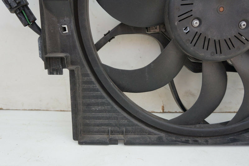 BMW 1 / 2 / 3 / 4 SERIES F20/F21/F22/F30 RADIATOR COOLING FAN ASSEMBLY - B02-34