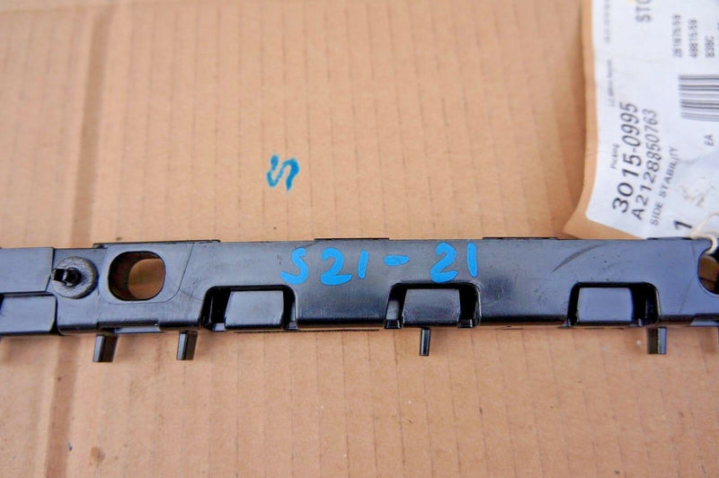 MB W212 E CLASS 2010-2012 N/S/R BUMPER BRACKET P/N A2128850763 (S2-21)