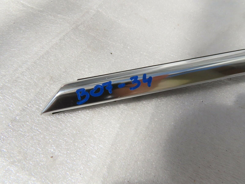 BMW 3 SERIES F30 Front Left Door Window Exterior Chrome Trim Weatherstrip B07-34