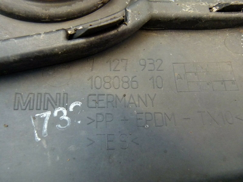 MINI HATCH R52 CONVERTIBLE 2005-2008 BLACK FRONT BUMPER GENUINE  7127932