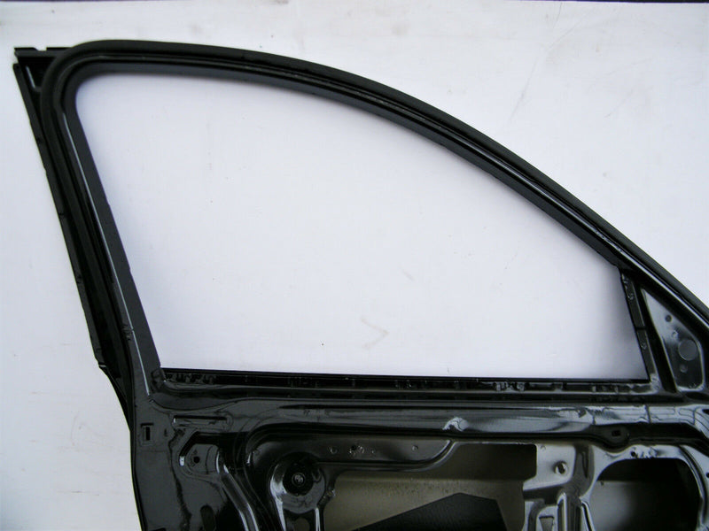 BMW 3 SERIES E90 E91 2005-2012 GENUINE DOOR  PANEL FRONT PASSENGER SIDE N/S