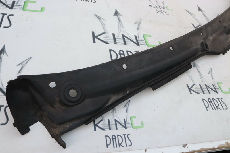 BMW X5 E53 2000-2006 WINDSCREEN SCUTTLE PANEL 8402642 8256313