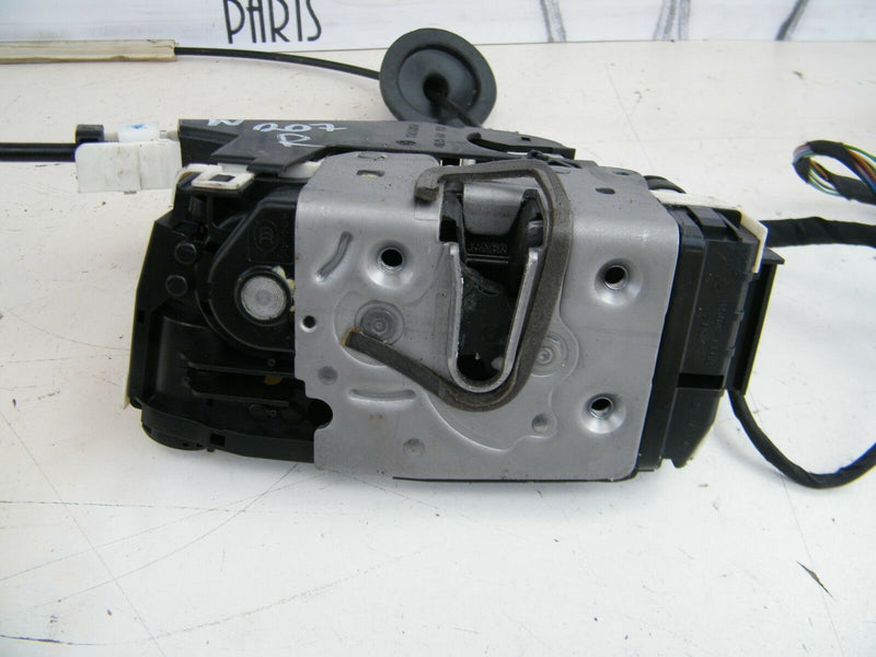 MB E CLASS C207 2009-2017 W204 DOOR LOCK MECHANISM RIGHT DRIVER SIDE A2077601440