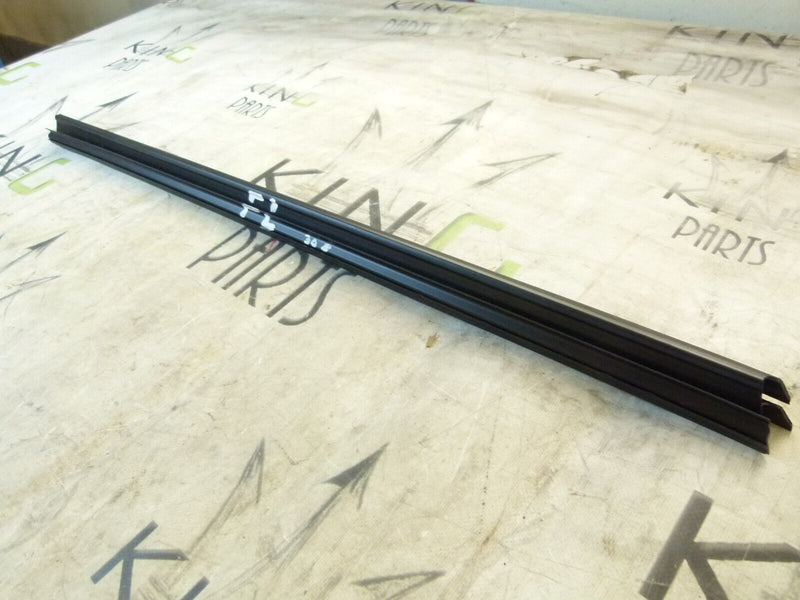 PEUGEOT 308 SW ESTATE 2017-21 FRONT LEFT RUBBER SEAL WEATHERSTRIP