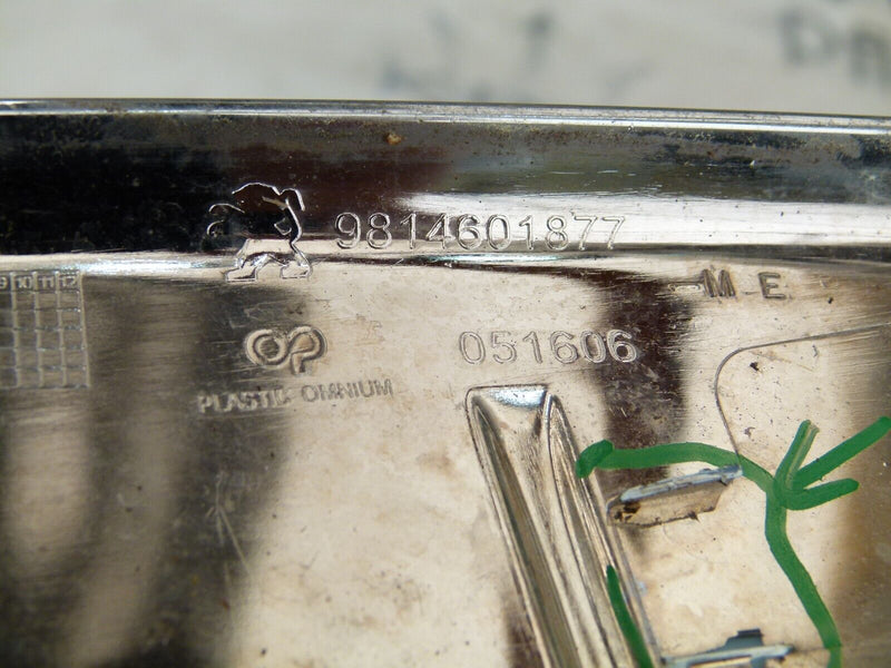 PEUGEOT 5008 MK2 P8YE REAR BUMPER PROTECT PLATE GENUINE 9814601877