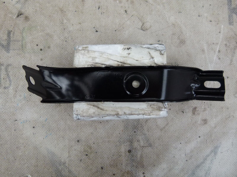 MERCEDES GLA X156 2013-2017 FRONT LEFT WING BRACKET GENUINE A1566280114