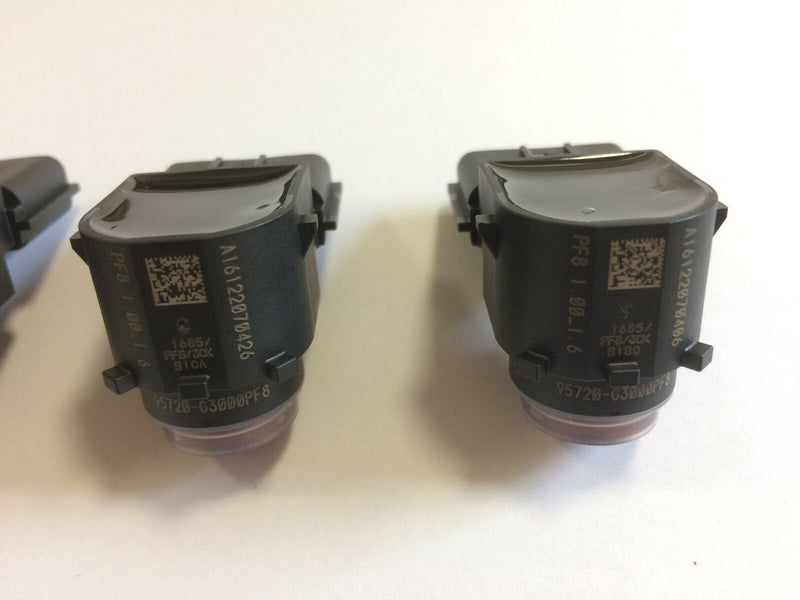 KIA  HYUNDAI i30 GENUINE 4x PARKING PARK SENSORS PDC (6 PIN) 95720-G3000 PF8