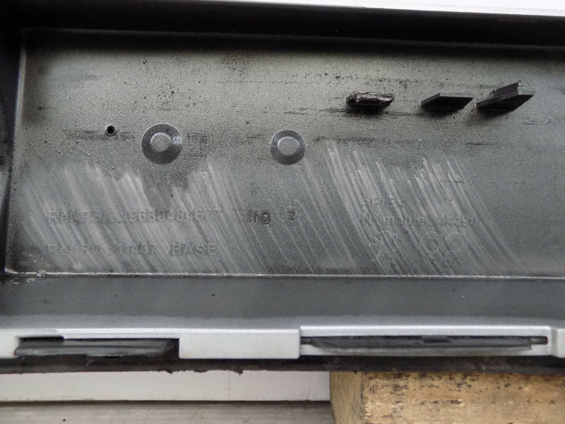 PEUGEOT 308 MK1 T7 2007-2010 SILVER FRONT BUMPER GENUINE 9680484677