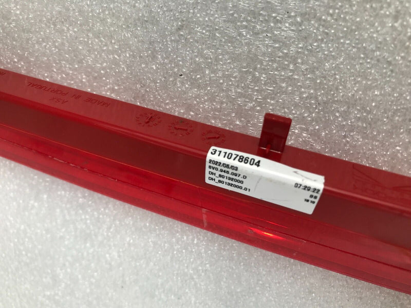 AUDI A1 MK2 (GB) 2019-2021 GENUINE REAR STOP LED THIRD BRAKE LIGHT 8V0945097D