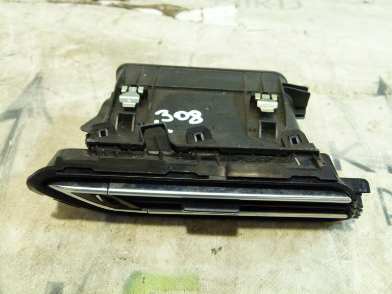PEUGEOT 308 SW ESTATE 2017-21 CENTRE DASHBOARD LEFT AIR VENT 96778765