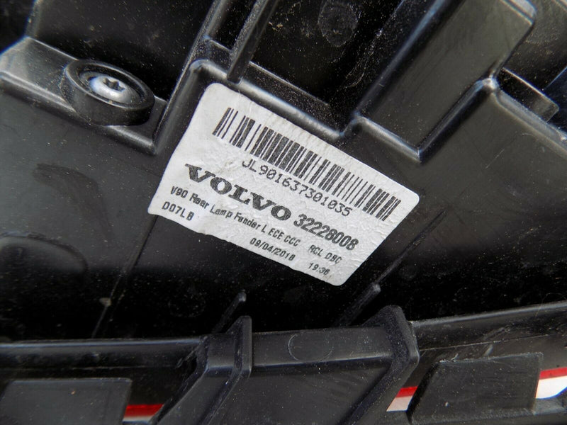 VOLVO V90 2017-ON LEFT REAR TAIL LIGHT 32228008