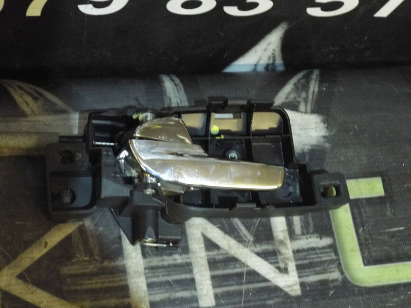 FORD GALAXY 06-14 MK3 PASSENGER SIDE FRONT INTERIOR DOOR HANDLE 6M21-U22601
