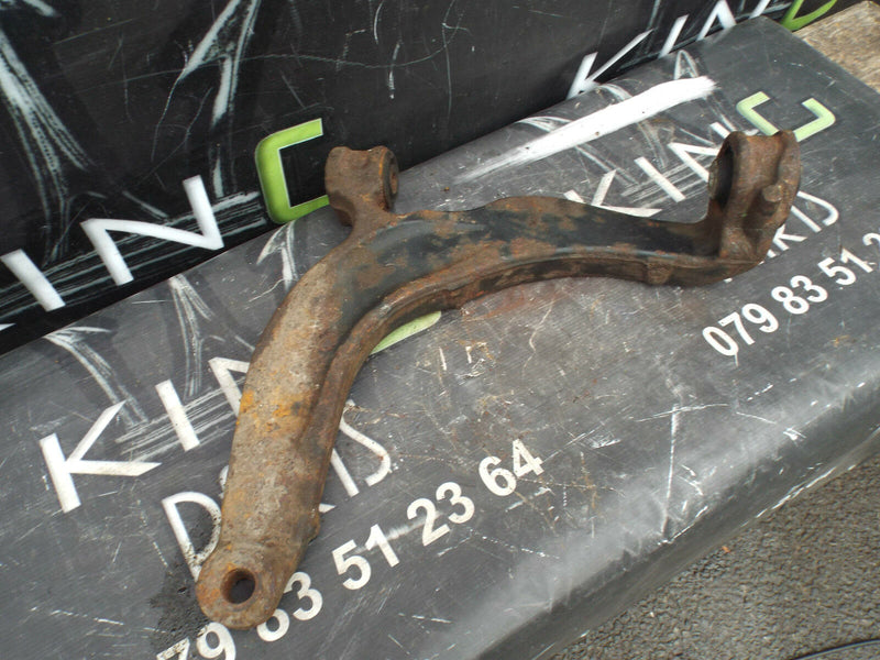 VW T5 Transporter/Caravelle Front Suspension Wishbone  N/S Left Passenger Side