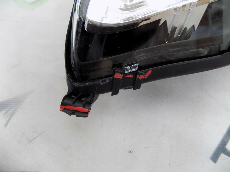 VAUXHALL ASTRA J 2009-2012 FRONT RIGHT HALOGEN FOG LIGHT 13293619