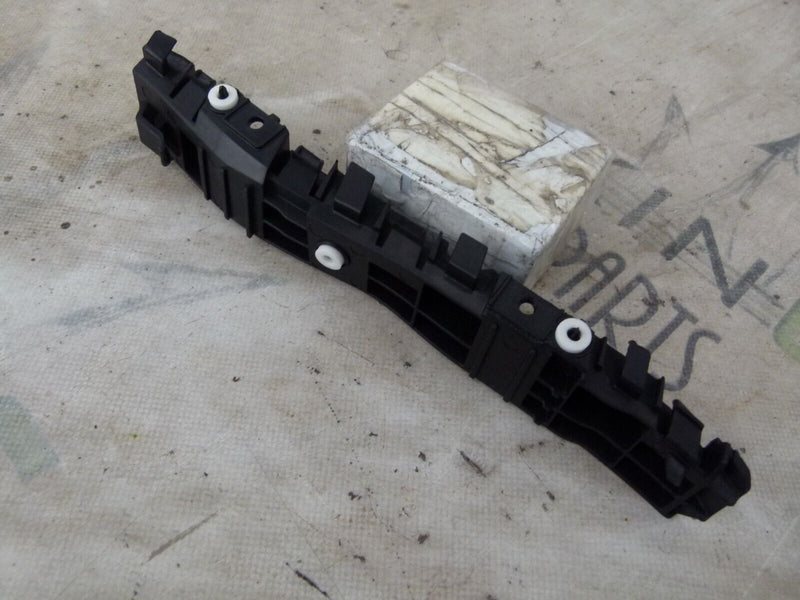 VAUXHALL CORSA E 2014-19 REAR BUMPER RIGHT BRACKET GENUINE 39085590