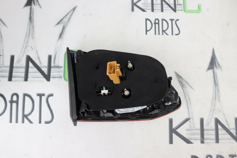 VW GOLF MK7.5 2016-ON WAGON FACELIFT BOOT LID TAILGATE RIGHT LED LIGHT LAMP