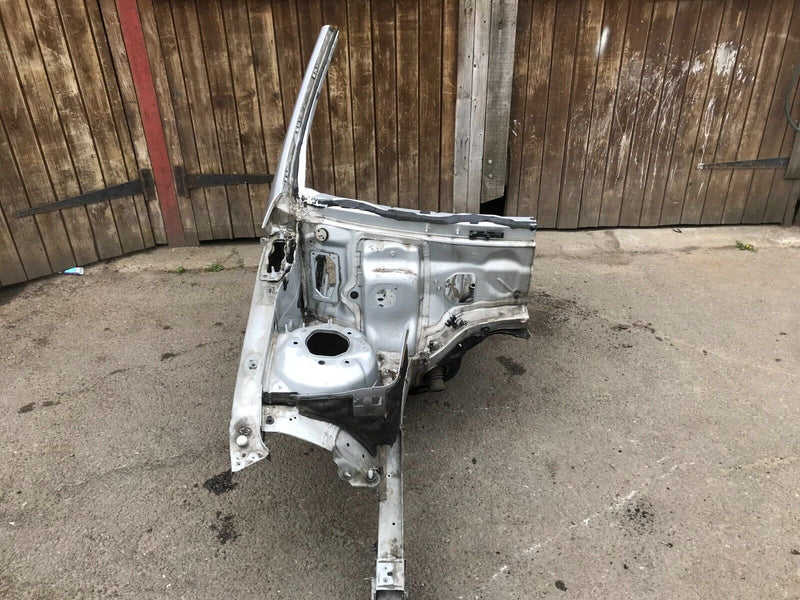MERCEDES W212 2009-16 RIGHT SIDE FRONT END BODY CUT PART QUARTER PANEL PILLAR A