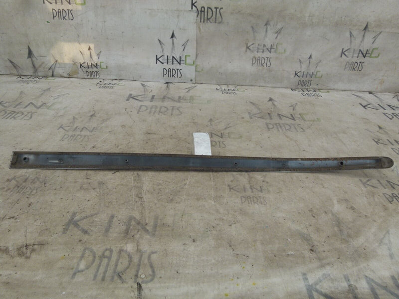 VW GOLF MK5 PLUS 2004-08 FRONT LEFT DOOR TRIM GENUINE 1K4853515