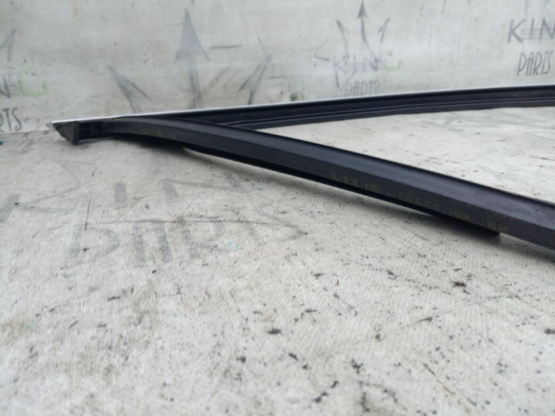 MERCEDES W205 C CLASS 14-21 FRONT RIGHT WINDOW TRIM GUIDE RAIL A2057250225 #