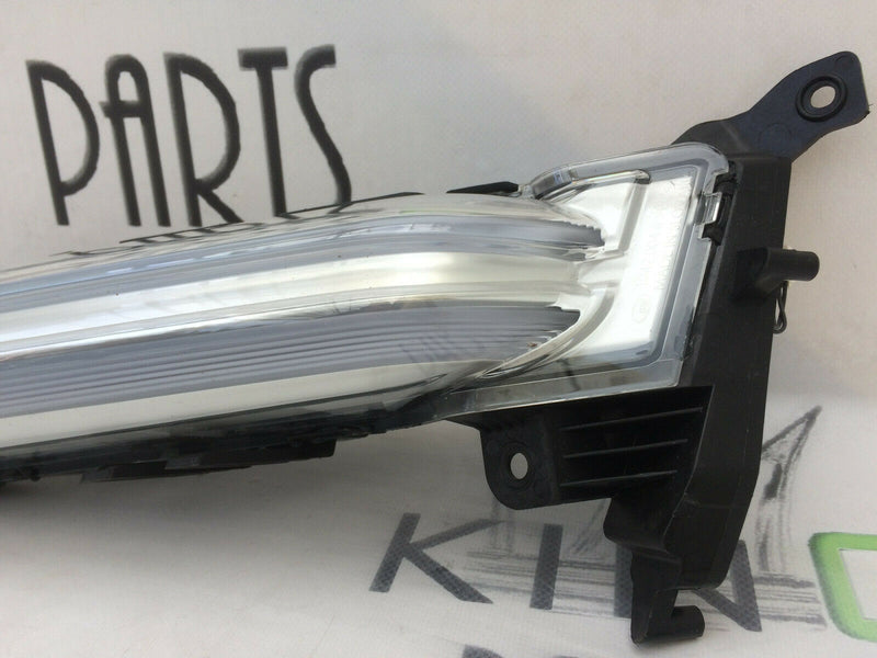 PORSCHE PANAMERA TURBO S 2017-18 TURN SIGNAL LED DAYTIME RUNNING LIGHT RIGH SIDE