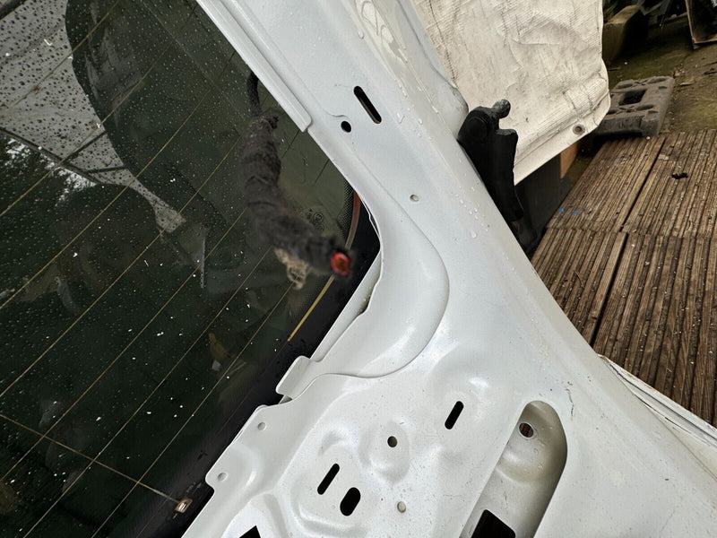 AUDI E-TRON 2018-ON GENUINE ALUMINIUM BOOT LID TAILGATE PANEL in WHITE