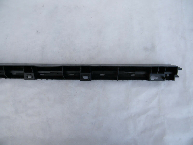 Volvo XC90 2016-17 Rear Bracket Trim Mudflaps N/SF 31395855 (V020)