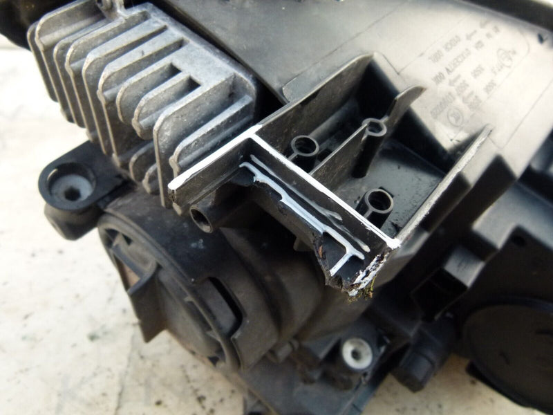 MERCEDES GLA X156 2013-17 BI-XENON LEFT HEADLIGHT GENUINE A1569063300