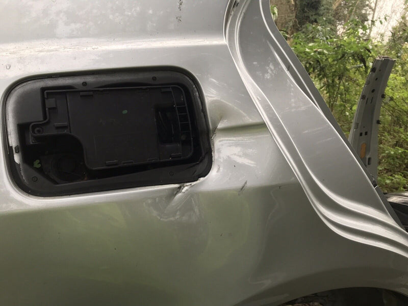 MERCEDES W212 2009-16 RIGHT SIDE REAR BODY CUT PART QUARTER PANEL PILLAR C