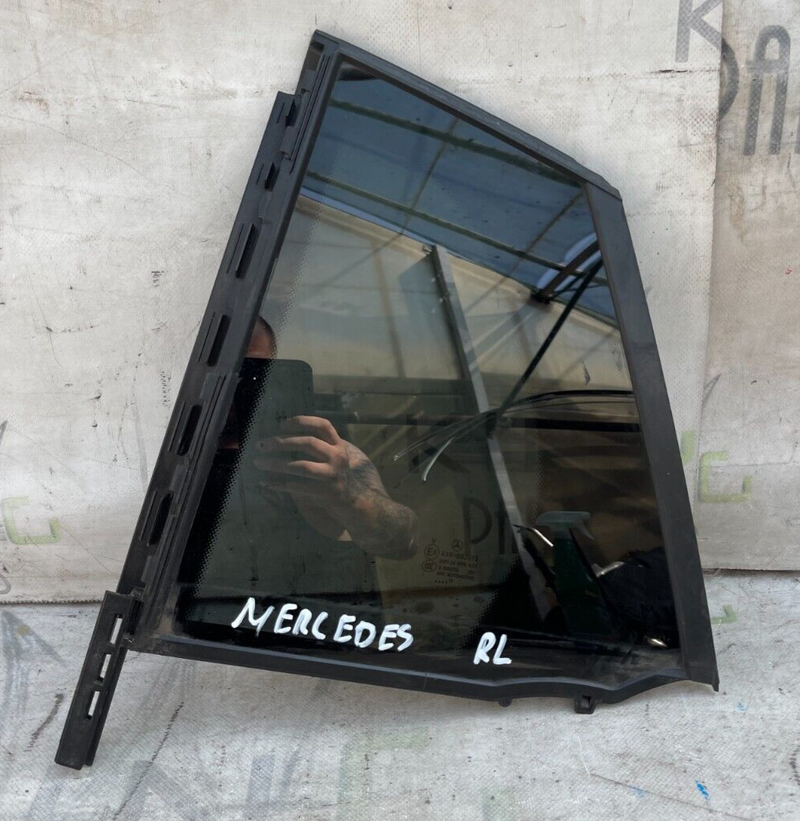 MERCEDES GLC SUV X253 2015-2021 LEFT SIDE REAR DOOR QUARTER WINDOW GLASS