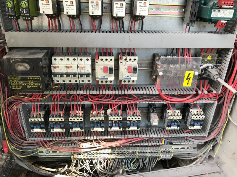 CHAMBER & BURNER CONTROL BOX GAS, PANEL LANDIS GYR LFL1.335 TO SPRAY BOOTHS