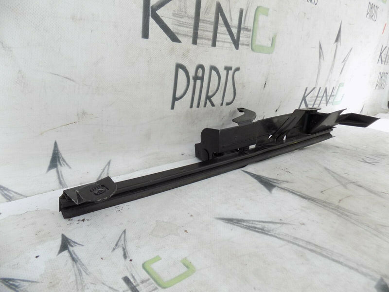 RENAULT MASTER MK2 1997-2010 LEFT DOOR WINDOW GLASS GUIDE 353417