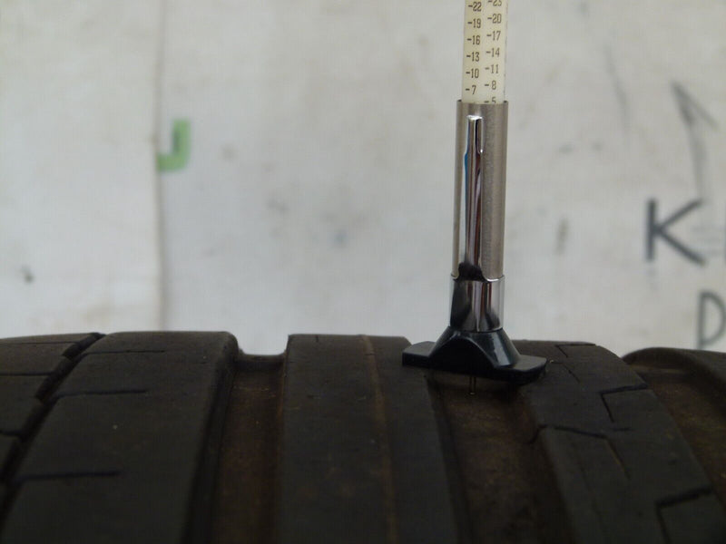 AUDI TT RS WHEEL ALLOY RIM TIRE 9JX19H2 ET52 8S0601025Q GENUINE