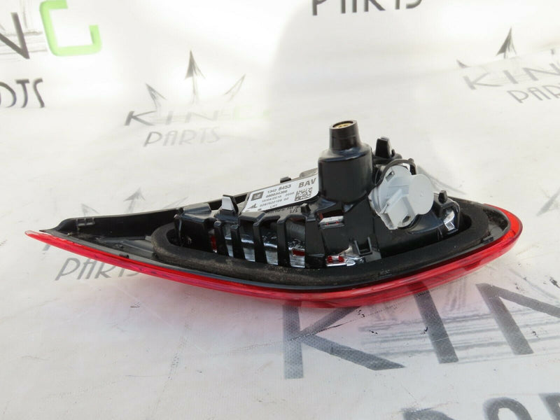 VAUXHALL CORSA E 5DR 2014-2019 TAILGATE LEFT PASSENGER LIGHT LAMP 13428453